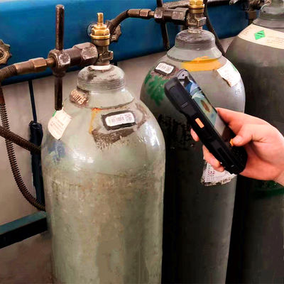 Anlagegut, das Metallkeramikzylinder-Barcode für Industriegasflaschen aufspürt